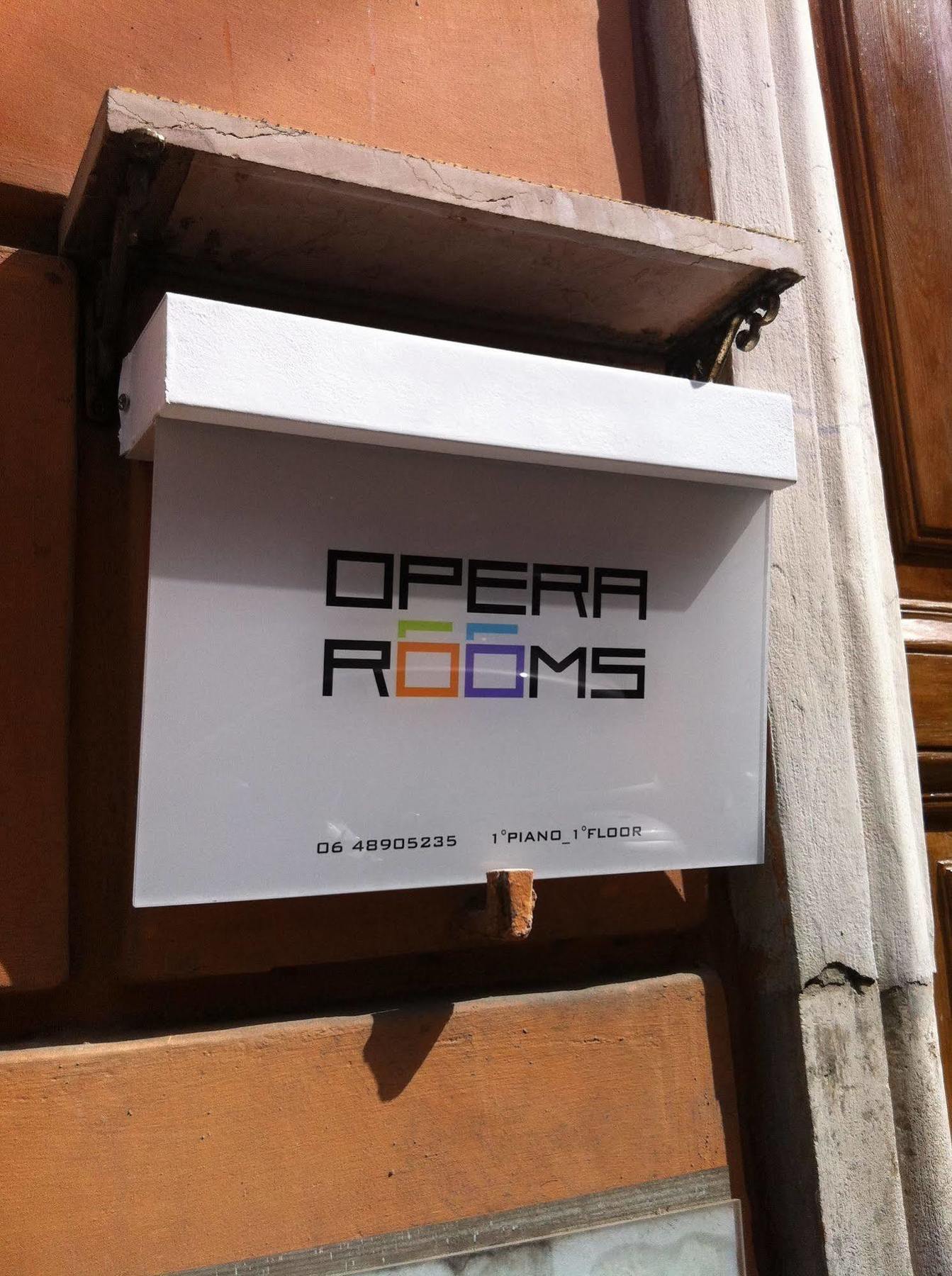 Opera 66 Bed & Breakfast 2*