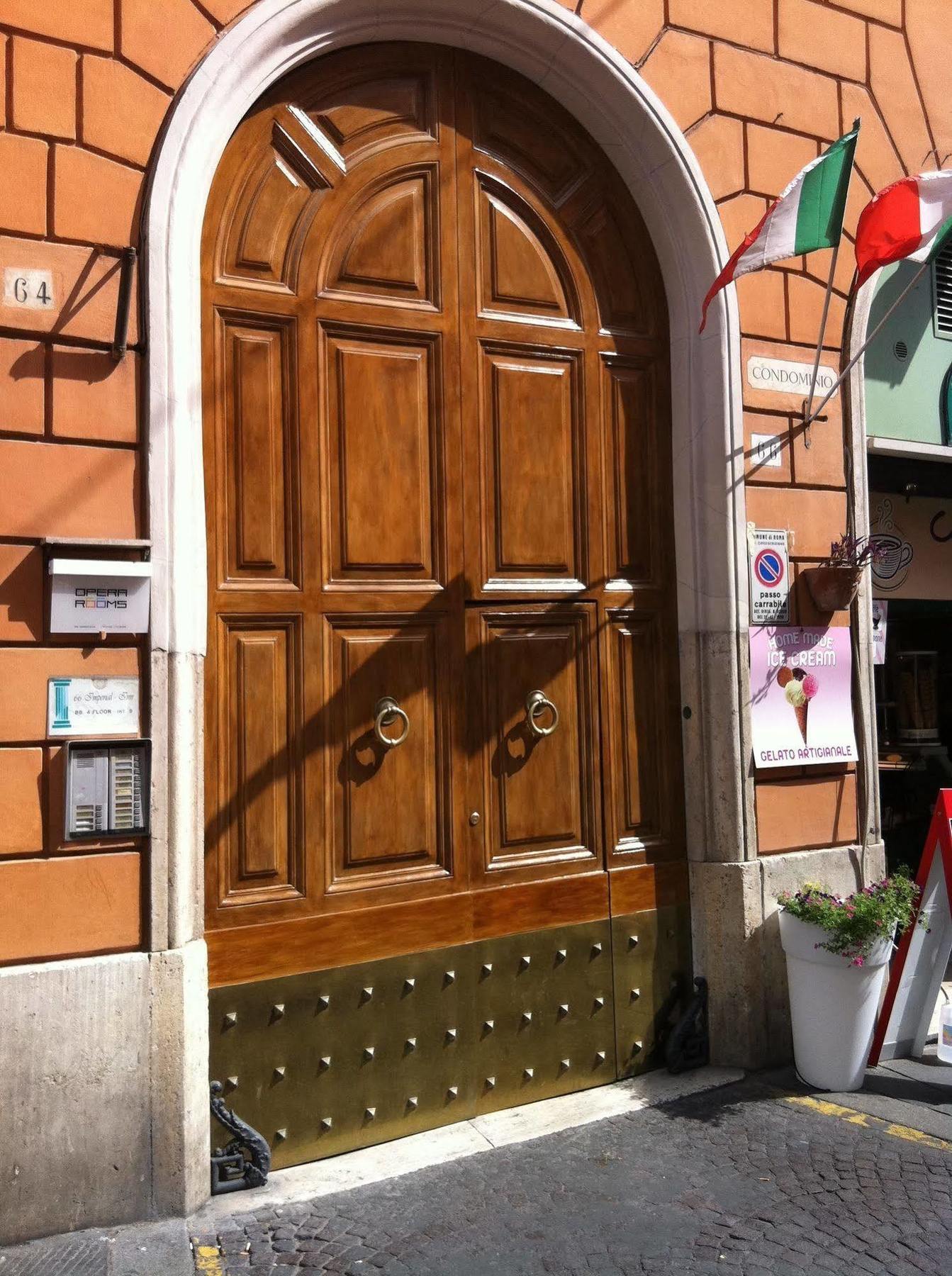 Opera 66 2* Roma